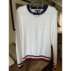 Tommy Hilfiger sweater